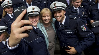 Vereidigung von 1.891 Polizistinnen und Polizisten