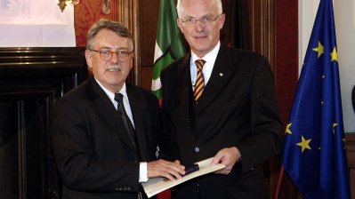 Verleihung des Verdienstordens des Landes Nordrhein-Westfalen an Dr. Heinrich Alfons Breloer