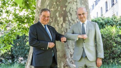 Armin Laschet reist zu Beginn der deutschen EU-Ratspräsidentschaft nach Paris