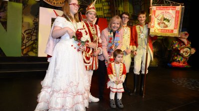 Ministerpräsidentin Hannelore Kraft empfängt die Kinderprinzenpaare und Kinderdreigestirne aus Nordrhein-Westfalen