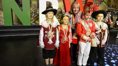 Ministerpräsidentin Hannelore Kraft empfängt die Kinderprinzenpaare und Kinderdreigestirne aus Nordrhein-Westfalen