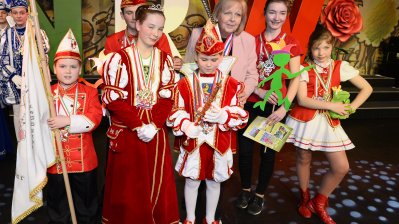 Ministerpräsidentin Hannelore Kraft empfängt die Kinderprinzenpaare und Kinderdreigestirne aus Nordrhein-Westfalen