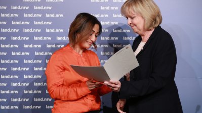 Ministerpräsidentin Kraft verleiht die Rettungsmedaille an 30 Bürgerinnen und Bürger