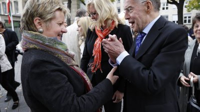 Portrait-Büste des früheren Ministerpräsidenten Karl Arnold enthüllt, 02.10.2012