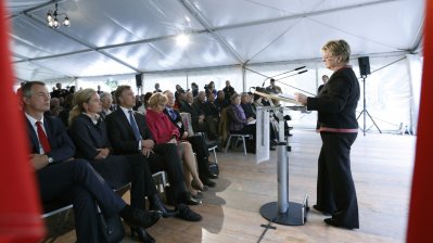 Portrait-Büste des früheren Ministerpräsidenten Karl Arnold enthüllt, 02.10.2012