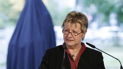 Portrait-Büste des früheren Ministerpräsidenten Karl Arnold enthüllt, 02.10.2012