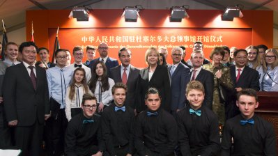 Ministerpräsidentin Hannelore Kraft und Außenminister WANG Yi eröffnen Generalkonsulat für NRW