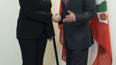 Ministerpräsidentin Hannelore Kraft und Außenminister WANG Yi eröffnen Generalkonsulat für NRW