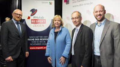 Ministerpräsidentin Hannelore Kraft besucht die dbb-Jugend in Duisburg
