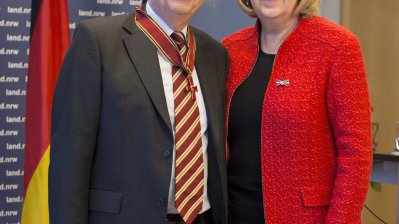 Bundesverdienstorden an Professor Dr. Faulenbach