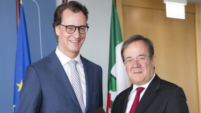 Ministerpräsident Armin Laschet ernennt Hendrik Wüst zum Minister für Verkehr