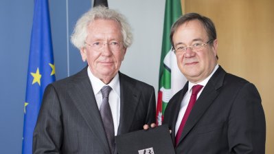 Ministerpräsident Armin Laschet ernennt Dr. Stephan Holthoff-Pförtner zum Minister für Bundes- und Europaangelegenheiten, Internationales und Medien