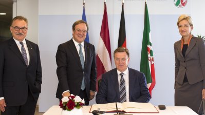 Ministerpräsident Laschet trifft den lettischen Regierungschef Kučinskis 