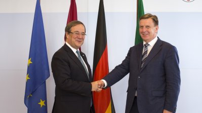 Ministerpräsident Laschet trifft den lettischen Regierungschef Kučinskis 