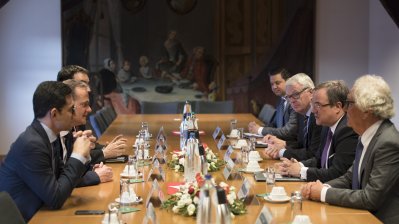 Ministerpräsident Laschet und Minister Dr. Holthoff-Pförtner reisen nach Belgien 