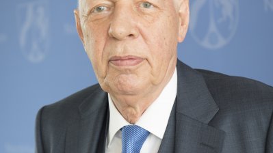 Ministerpräsident Laschet verleiht den Verdienstorden des Landes Nordrhein-Westfalen