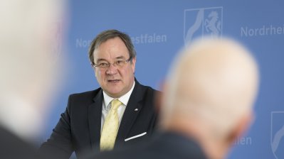 Ministerpräsident Laschet verleiht den Verdienstorden des Landes Nordrhein-Westfalen