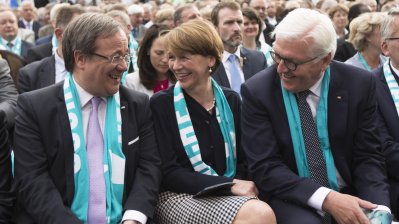 Ministerpräsident Armin Laschet mit Elke Büdenbender und Bundespräsident Frank-Walter Steinmeier