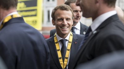 Emmanuel Macron erhält den Internationalen Karlspreis