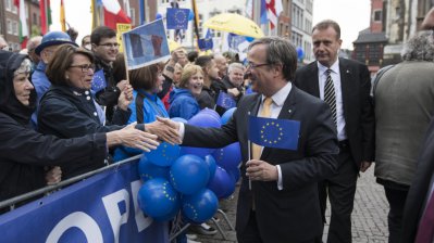 Emmanuel Macron erhält den Internationalen Karlspreis