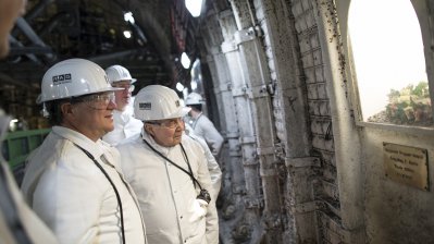 Ministerpräsident Armin Laschet unternimmt letzte Grubenfahrt mit Kumpeln in der Zeche Prosper-Haniel