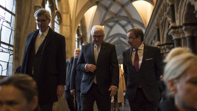 Ministerpräsident Laschet im Gespräch mit Bundespräsident Steinmeier.