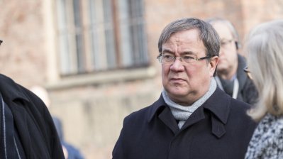 Ministerpräsident Armin Laschet gedenkt in Auschwitz den Opfern des Holocaust