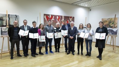 Sieger des Foto-Wettbewerbs zum Beneluxjahr ausgezeichnet: „Europa heute – Kinder statt Krieg“ gewinnt