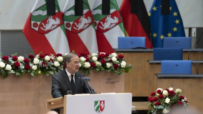 Staatsakt für Wolfgang Clement