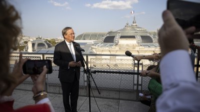 Der Kulturbevollmächtigte Armin Laschet trifft Emmanuel Macron