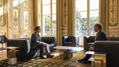 Der Kulturbevollmächtigte Armin Laschet trifft Emmanuel Macron