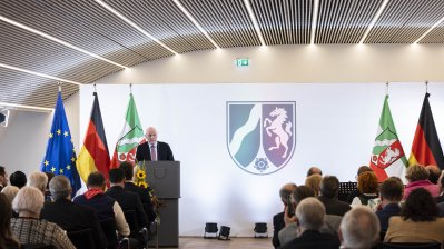 Ministerpräsident Hendrik Wüst empfängt Vertriebenenverbände zum „Tag der Heimat“