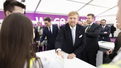 König Willem-Alexander und Ministerpräsident Hendrik Wüst besuchen gemeinsam den Chemiepark Marl 