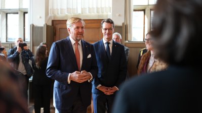 Gemeinsamer Besuch von König Willem-Alexander und Ministerpräsident Hendrik Wüst im Haus der Niederlande in Münster