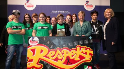 Preisverleihung zum Schulwettbewerb zur Woche des Respekts