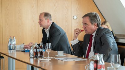 Landesregierung berät mit Religionsgemeinschaften über Vorschläge und Konzepte für Gottesdienste in Corona-Zeiten