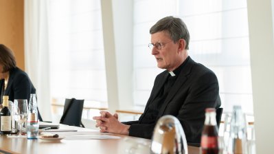 Landesregierung berät mit Religionsgemeinschaften über Vorschläge und Konzepte für Gottesdienste in Corona-Zeiten