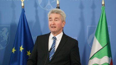 Zwischenbilanz der NRW-Soforthilfe nach einem Monat