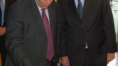 Der serbische Ministerpräsident Vojislav Kostunica besucht Nordrhein-Westfalen