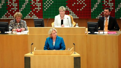 Ministerpräsidentin Kraft wiedergewählt, 20.06.2012