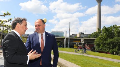 Ministerpräsident Armin Laschet und Willy Borsus unterzeichnen Gemeinsame Erklärung zur Vertiefung der Zusammenarbeit