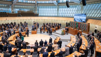 Rede von Ministerpräsident Hendrik Wüst in der Gedenkstunde zur Erinnerung an die Opfer des Nationalsozialismus
