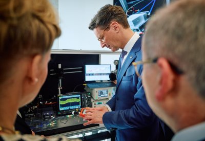 Eröffnung des PhoQSLab an der Universität Paderborn