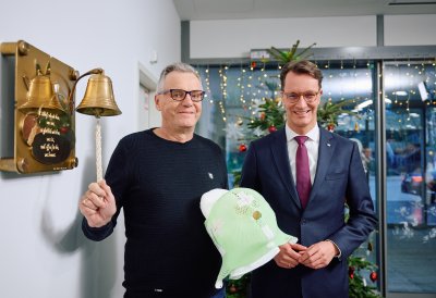 Ministerpräsident Wüst informiert sich im Protonentherapiezentrum WPE in Essen über die Behandlung von Krebserkrankungen