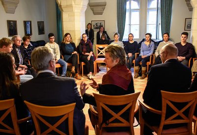 Schulministerin Sylvia Löhrmann reist nach Israel: Gedenken der Opfer des Holocaust 