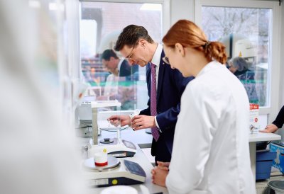 Austausch mit Apothekern der Laurentius-Apotheke Coesfeld