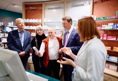 Austausch mit Apothekern der Laurentius-Apotheke Coesfeld