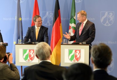 Ministerpräsident Armin Laschet empfängt den Landeshauptmann von Oberösterreich