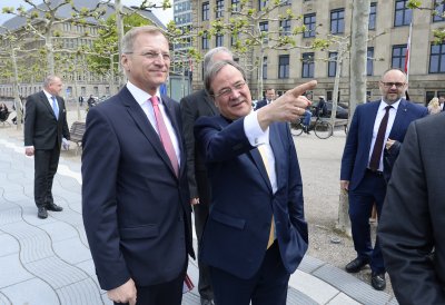 Ministerpräsident Armin Laschet empfängt den Landeshauptmann von Oberösterreich