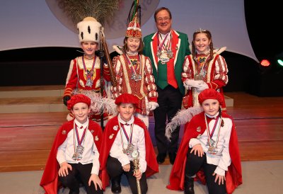 Ministerpräsident Armin Laschet empfängt die Kinderprinzenpaare und Kinderdreigestirne aus Nordrhein-Westfalen